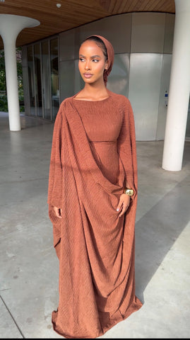 Robe Aliyah brownie cookie